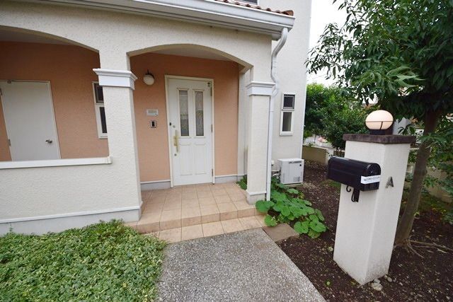 エントランス　★閑静な住宅街、設備充実★