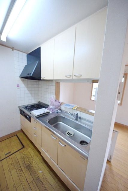 キッチン　★閑静な住宅街、設備充実★