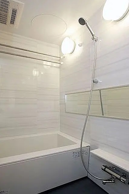 バス・シャワールーム　弊社は都内全域の物件をご紹介可能です！