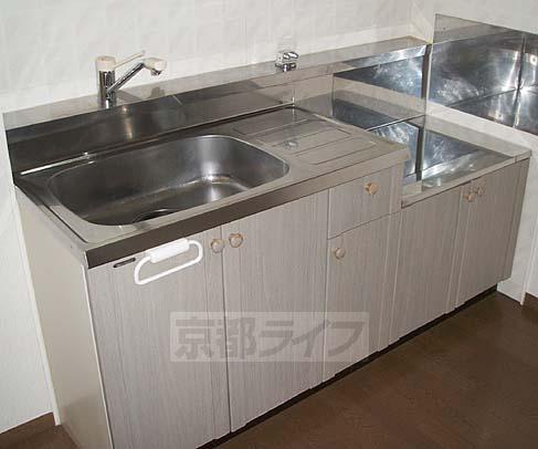 キッチン　２口コンロ設置可能です