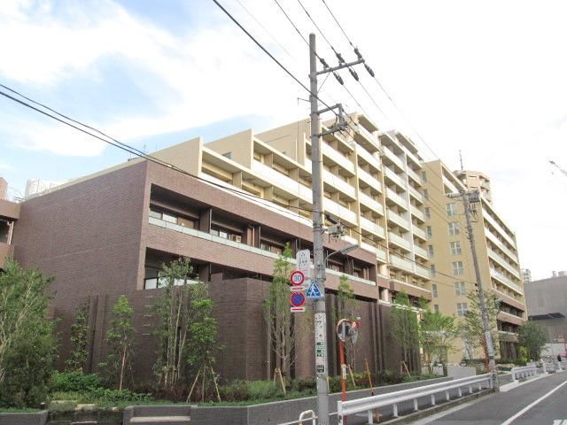 建物外観　★外観★