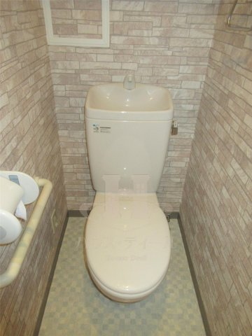 トイレ　シンプルで使いやすいトイレです