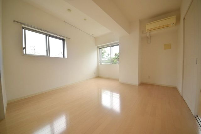 その他部屋・スペース　★広々とした居室です★