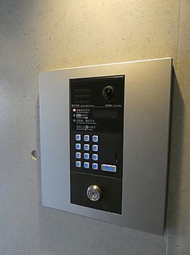 セキュリティ　★安心のオートロック完備★