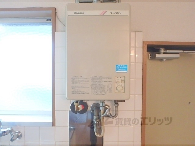 その他設備　給湯器リモコン