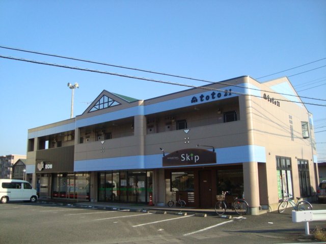 建物外観　外観写真（昼）