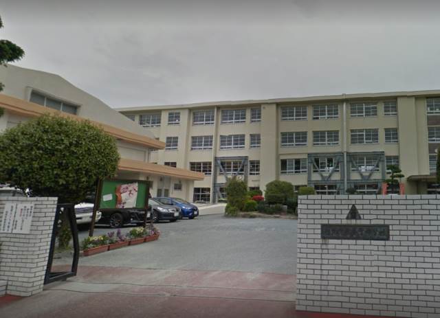 中学校　福岡市立高宮中学校（中学校）まで1124m