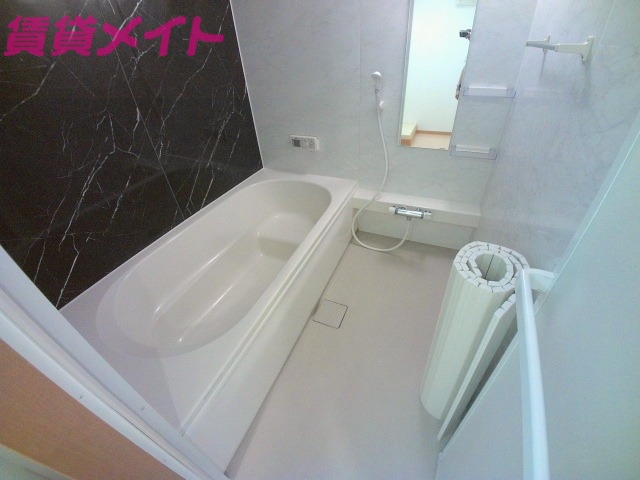 バス・シャワールーム　別部屋画像参考
