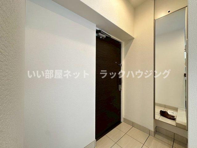 玄関　【お部屋さがしはラックハウジングにお問合せ下さいませ♪】