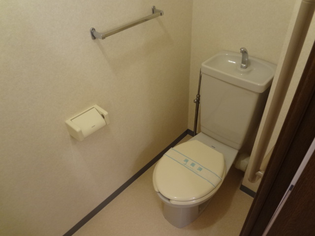 トイレ　トイレ