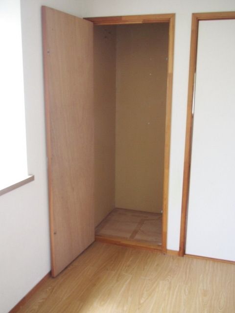 その他　★クローゼット★