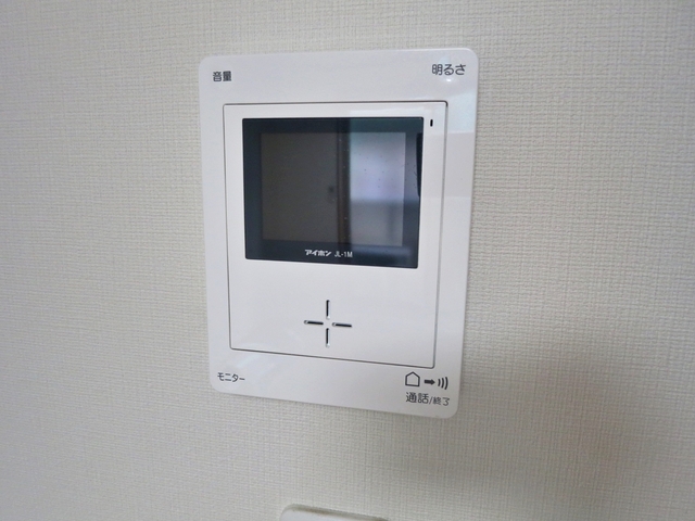 セキュリティ　安心のＴＶ付ドアホンです♪