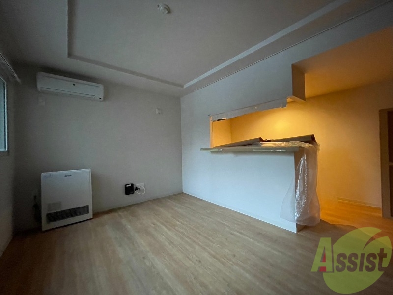 居室・リビング　広くてキレイなお部屋が広がっていて、充実した生活が送れそう。