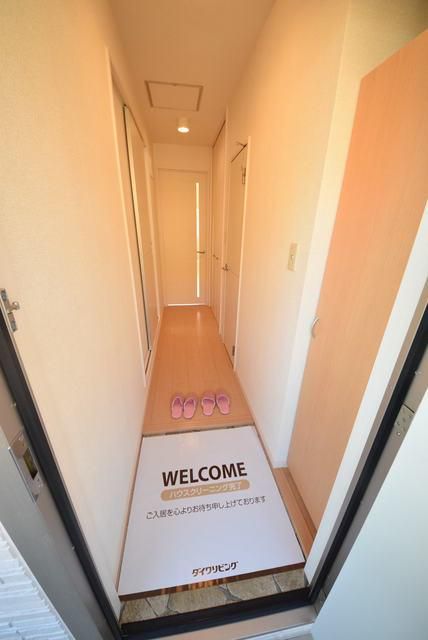 玄関　★玄関入口からの写真です★