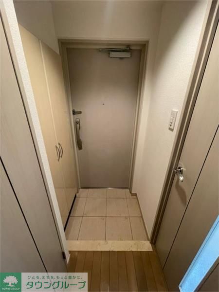 玄関　お部屋探しは株式会社　タウンハウジング　までお気軽にお問合…