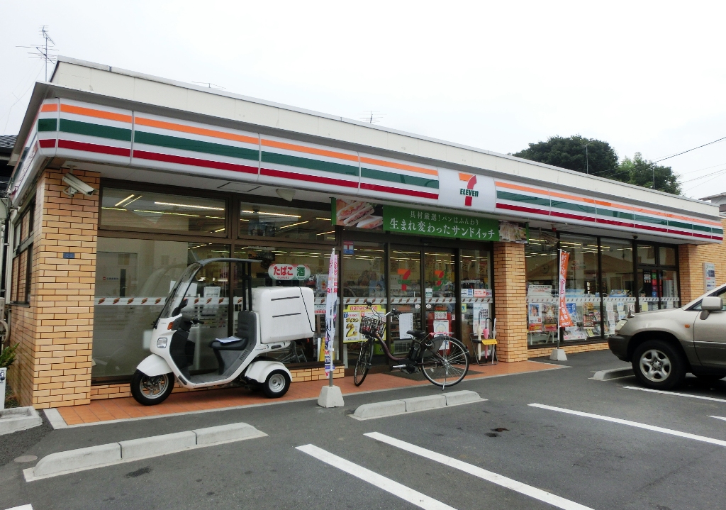 コンビニ　セブンイレブン横浜馬場4丁目店（コンビニ）まで183m