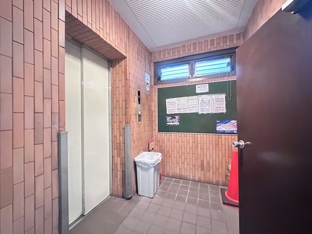 ロビー