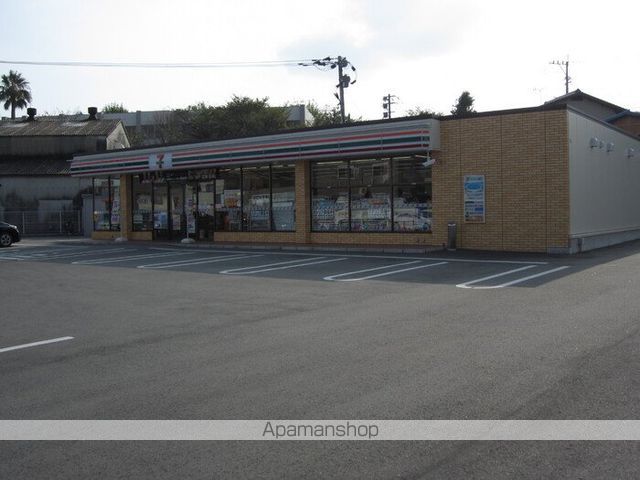 その他　セブンイレブン久留米二軒茶屋店（その他）まで622m