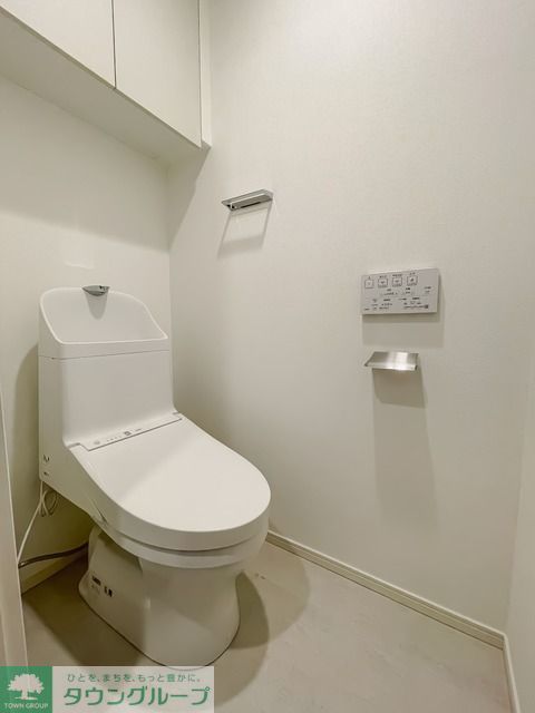 トイレ　※写真は同タイプ住戸です。