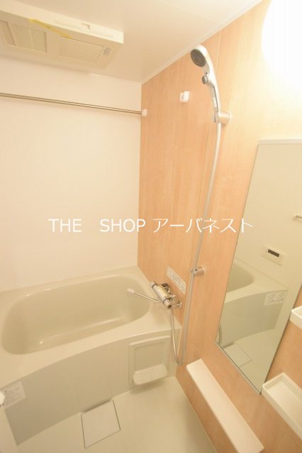 バス・シャワールーム　別部屋参考写真