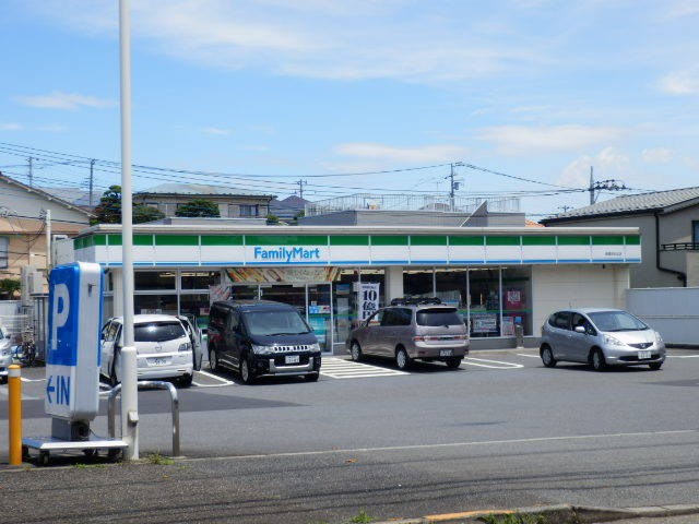 コンビニ　ファミリーマート青葉荏田北店（コンビニ）まで465m