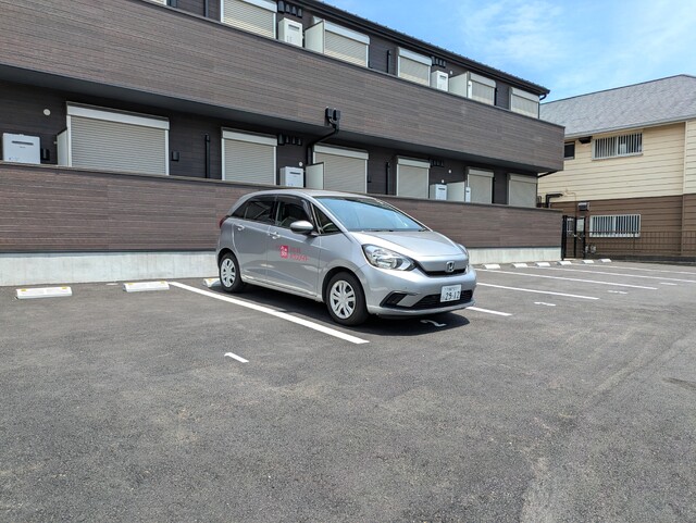 駐車場　敷地内駐車場です♪