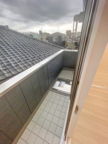 バルコニー　バルコニー