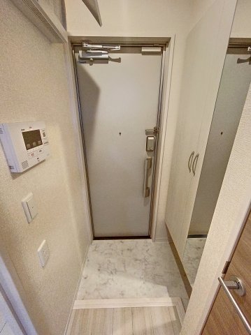 玄関　玄関スペース