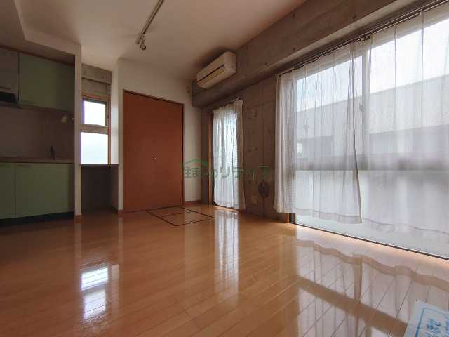 居室・リビング　NERV西早稲田