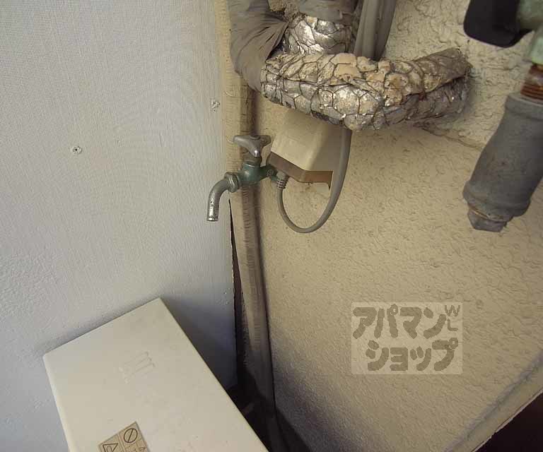 その他部屋・スペース　ベランダに洗濯機置けます。