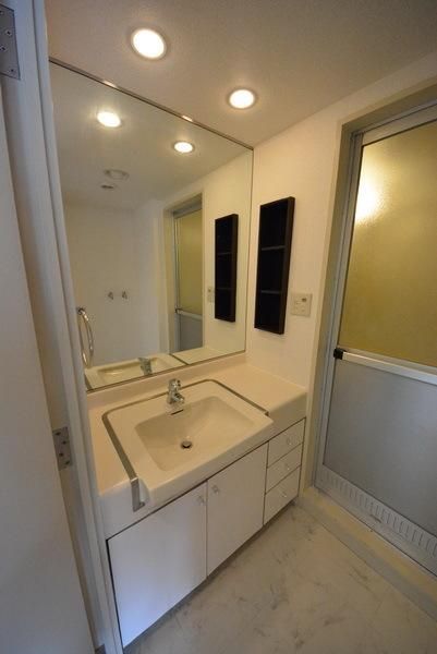 洗面設備　別部屋参考写真