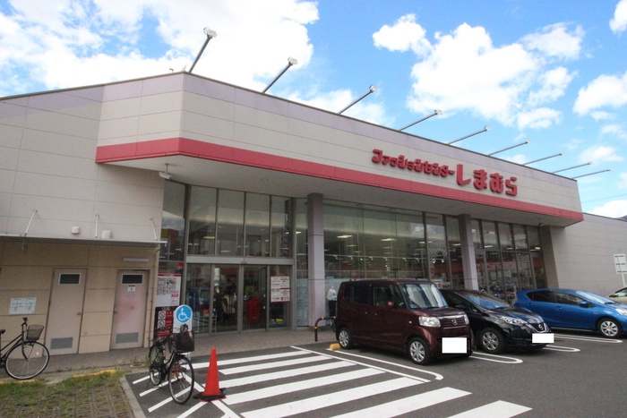 ショッピングセンター　しまむら　則武店（ショッピングセンター）まで616m