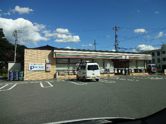 コンビニ　セブンイレブン 伊那みすず店（コンビニ）まで805m