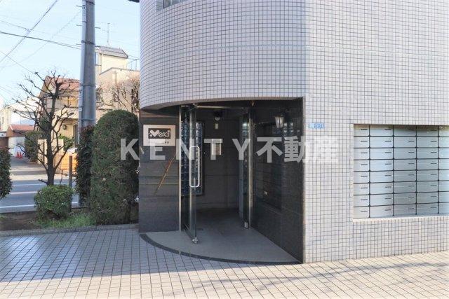 エントランス　毎日通るエントランスはこのようになっています