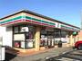 コンビニ　セブンイレブン 西新井駅西口店（コンビニ）まで880m