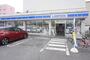 コンビニ　ローソン 足立谷在家店（コンビニ）まで338m