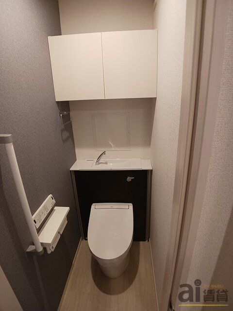 トイレ　※同仕様写真です