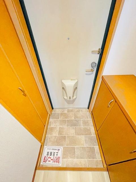 玄関　※他のお部屋の写真です。