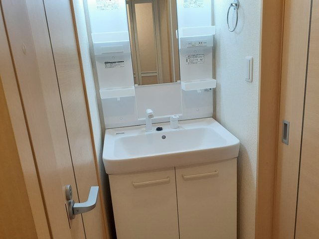 洗面設備　忙しい朝には欠かせない洗面所です