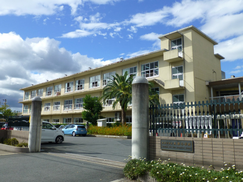 小学校　木津小学校（小学校）まで1188m