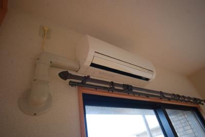 その他設備　エアコン※写真は別号室のも