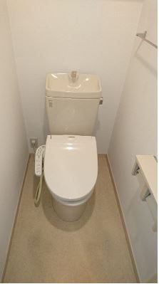 トイレ　トイレ※写真は別号室のもの