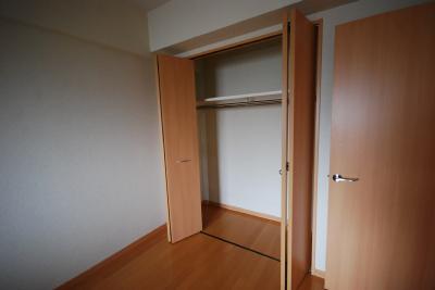 収納　クローゼット ※写真は別号室のもの