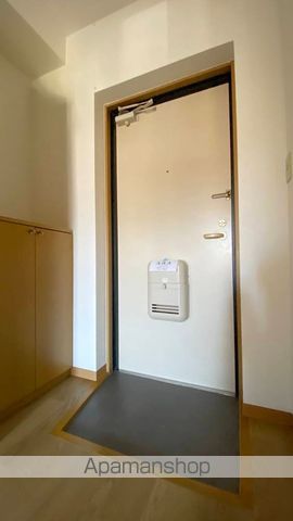 パレスコンフォート学南町の玄関写真