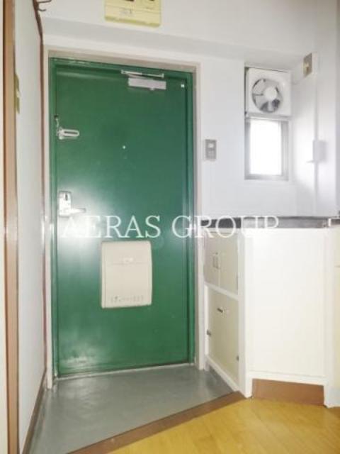 玄関　別部屋参考写真。