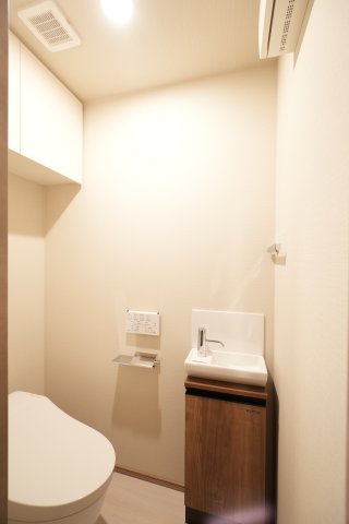 トイレ　ゆったりとした空間のトイレです