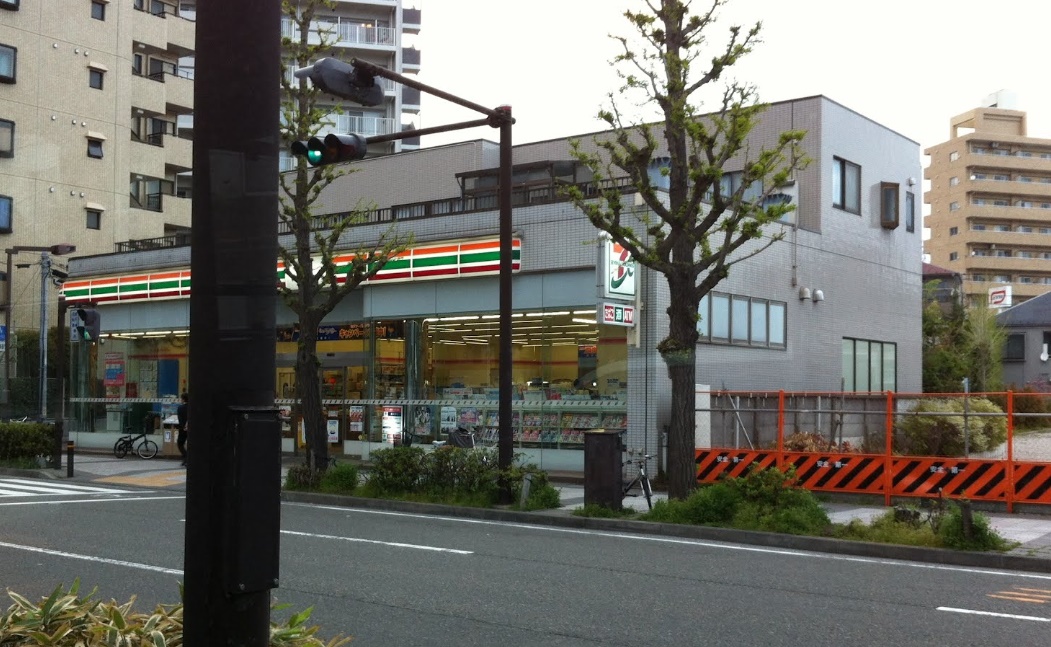 コンビニ　セブンイレブン川崎さつき橋店（コンビニ）まで189m