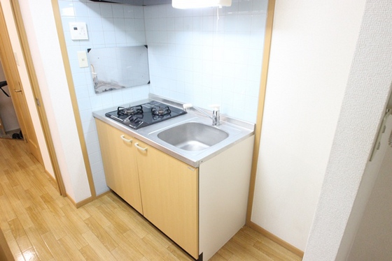 キッチン　※別部屋の写真です