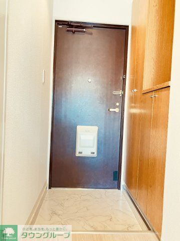 玄関　※参考写真