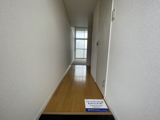 玄関　※別部屋の写真です